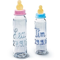 Babyflasche mit Name und Geburtsdatum